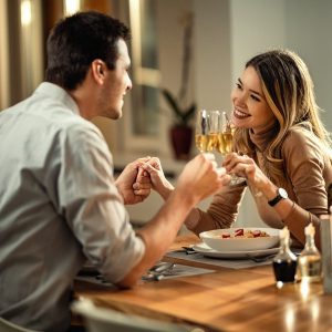 Top 9 Romantic Date Night Ideas to Plan an Intimate Evening